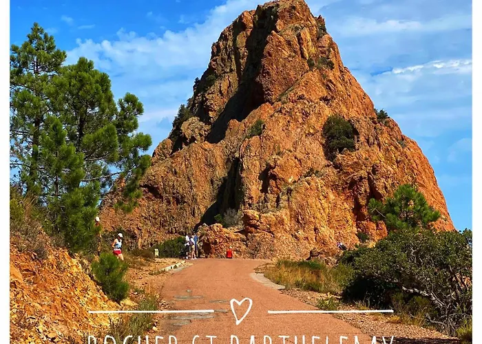 R1g-120 M Plage-2 Ch-jardin * Saint-Raphaël